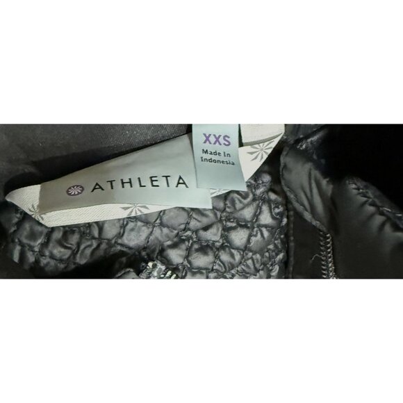 NEW Athleta Womens Black Quilted Zip Up Vest Sleeveless Jacket Athletic Stretch - Picture 11 of 12